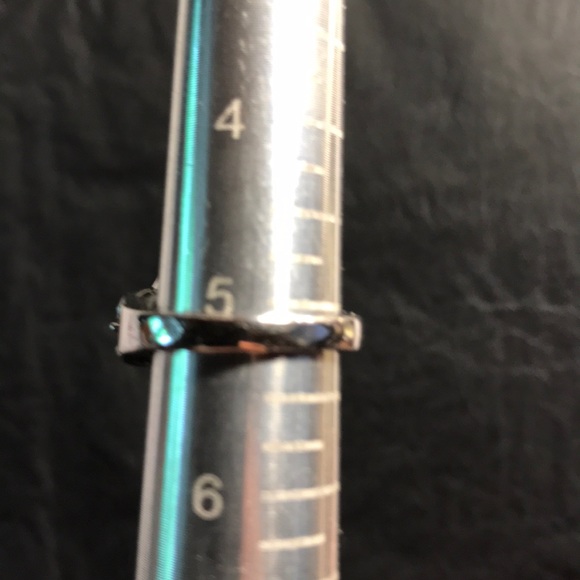 🎉 host pick🎉Stunning CZ and Sterling Silver Ring - Picture 6 of 6